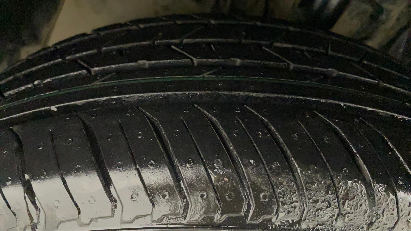 2018 Tata NEXON XM PETROL, Petrol, Manual, 65,538 km, Left Front Tyre Tread