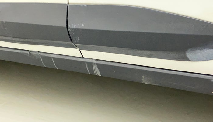 2018 Tata NEXON XM PETROL, Petrol, Manual, 65,538 km, Left running board - Minor scratches
