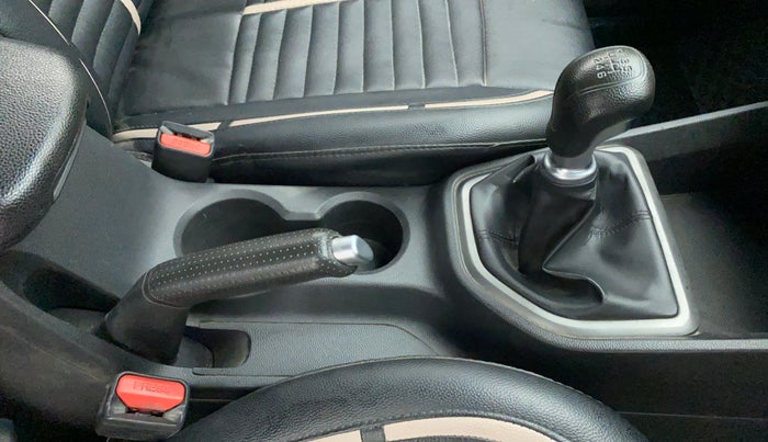 2015 Hyundai Creta 1.6 S, Petrol, Manual, 63,503 km, Gear Lever