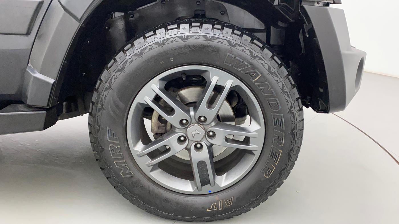 2023 Mahindra Thar LX D AT 4WD HT, Diesel, Automatic, 17,687 km, Right Front Wheel