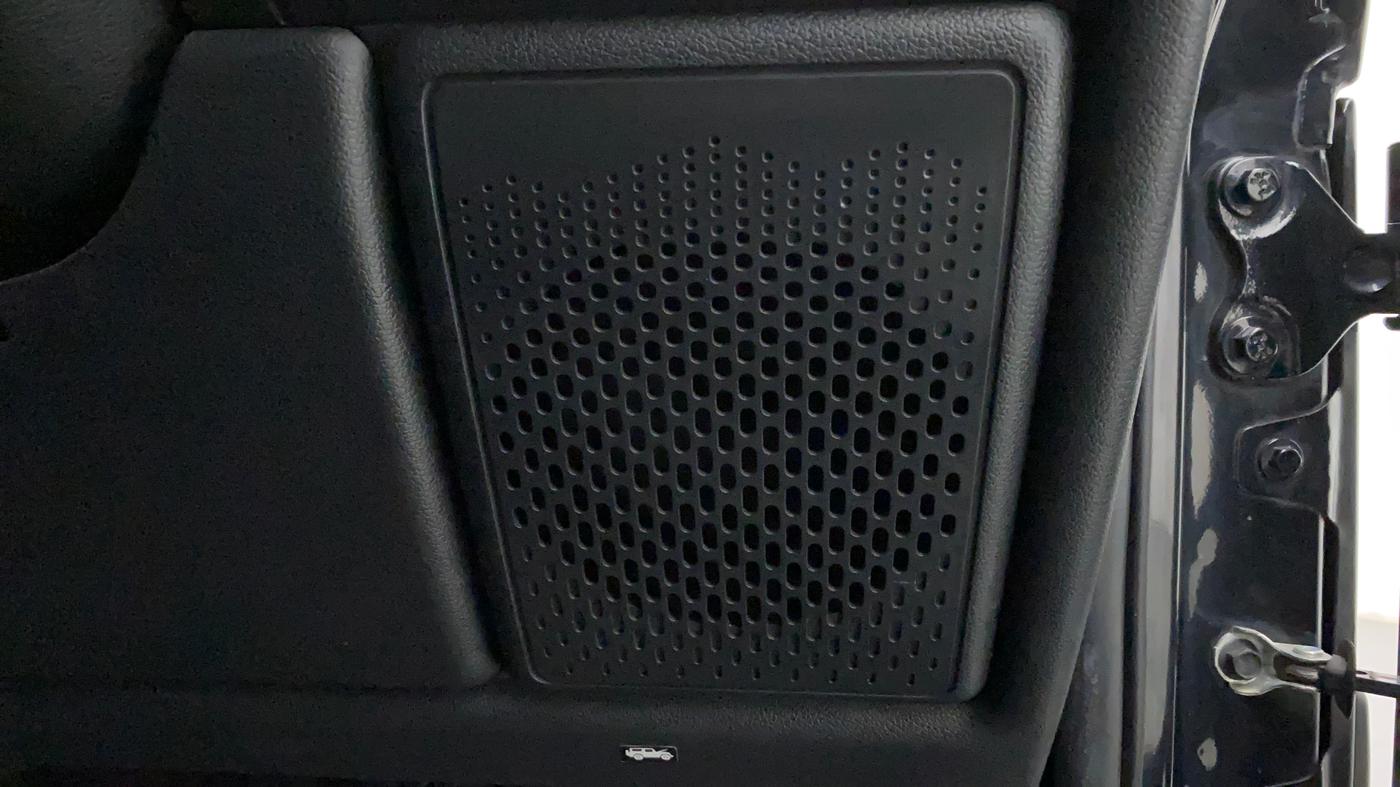 2023 Mahindra Thar LX D AT 4WD HT, Diesel, Automatic, 17,687 km, Speaker