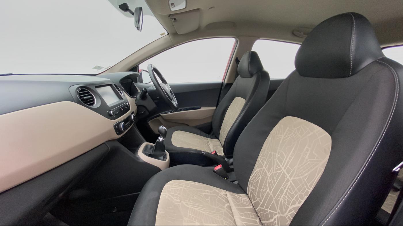 2017 Hyundai Grand i10 ASTA 1.2 KAPPA VTVT, Petrol, Manual, 33,485 km, Right Side Front Door Cabin