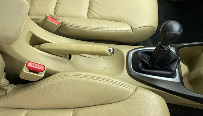 2013 Honda City V MT PETROL, Petrol, Manual, 86,071 km, Gear Lever