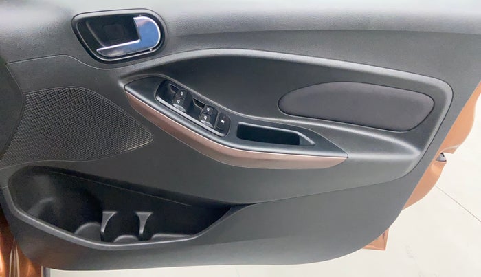 2019 Ford FREESTYLE TITANIUM + 1.2 TI-VCT, Petrol, Manual, 15,687 km, Driver Side Door Panels Control