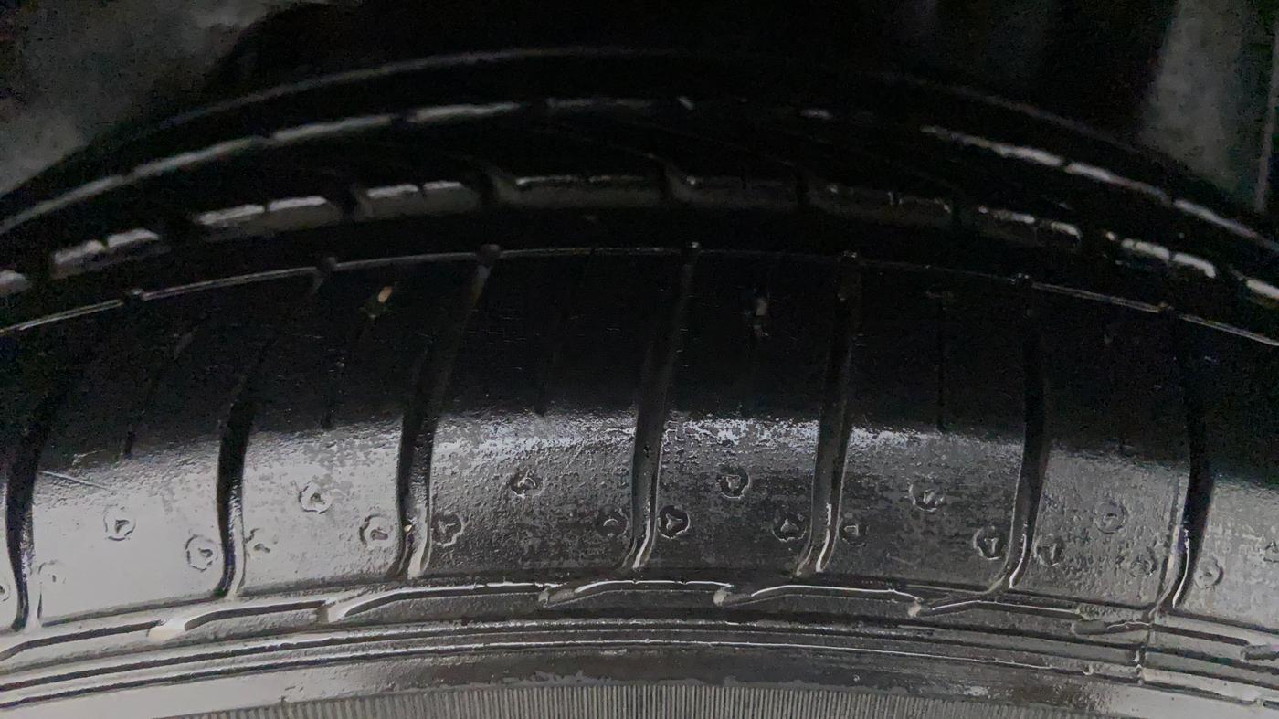 2019 Ford FREESTYLE TITANIUM + 1.2 TI-VCT, Petrol, Manual, 15,687 km, Right Front Tyre Tread