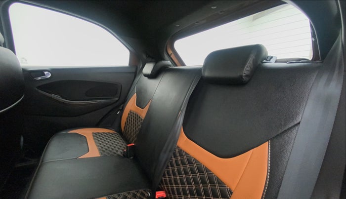 2019 Ford FREESTYLE TITANIUM + 1.2 TI-VCT, Petrol, Manual, 15,687 km, Right Side Rear Door Cabin