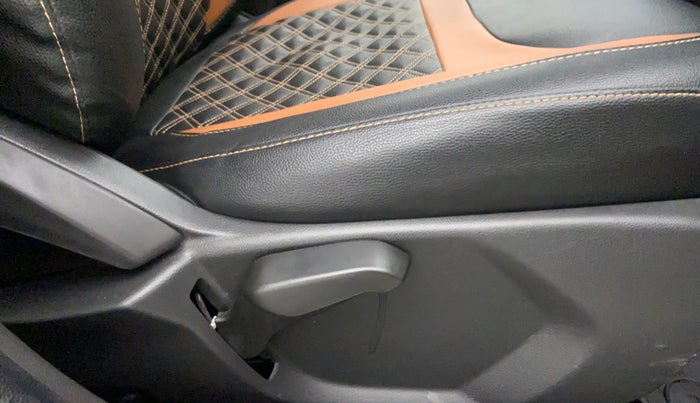 2019 Ford FREESTYLE TITANIUM + 1.2 TI-VCT, Petrol, Manual, 15,687 km, Driver Side Adjustment Panel