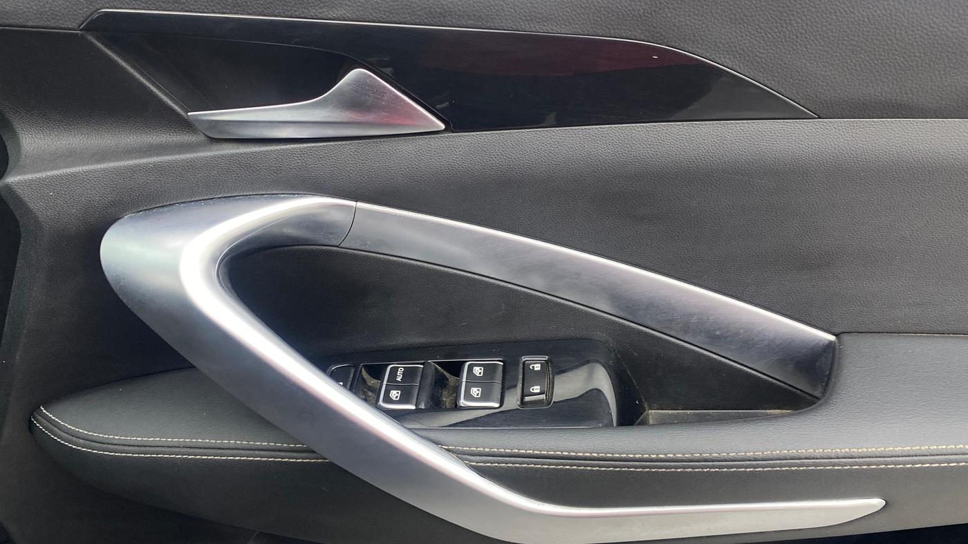 2020 MG HECTOR SHARP 2.0 DIESEL, Diesel, Manual, 96,321 km, Driver Side Door Panels Control