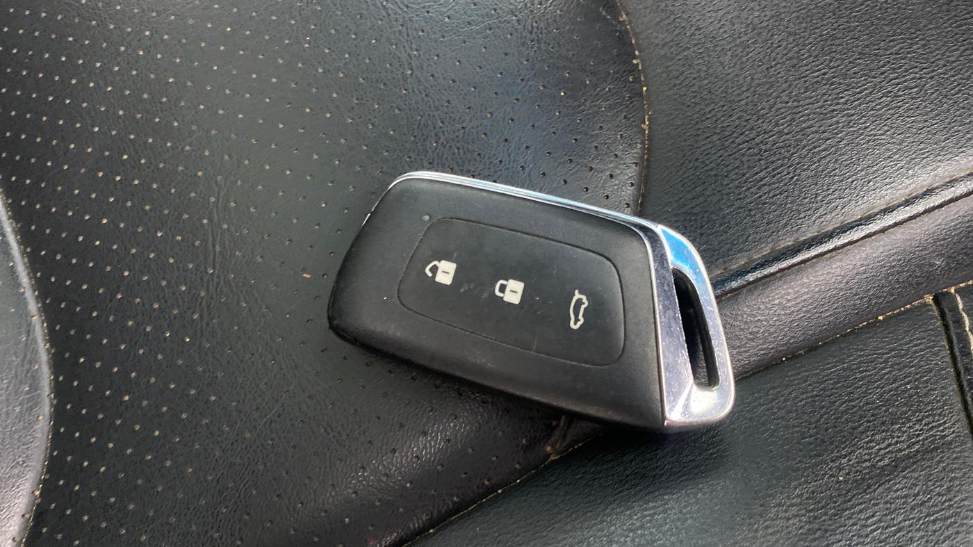 2020 MG HECTOR SHARP 2.0 DIESEL, Diesel, Manual, 96,321 km, Key Close Up