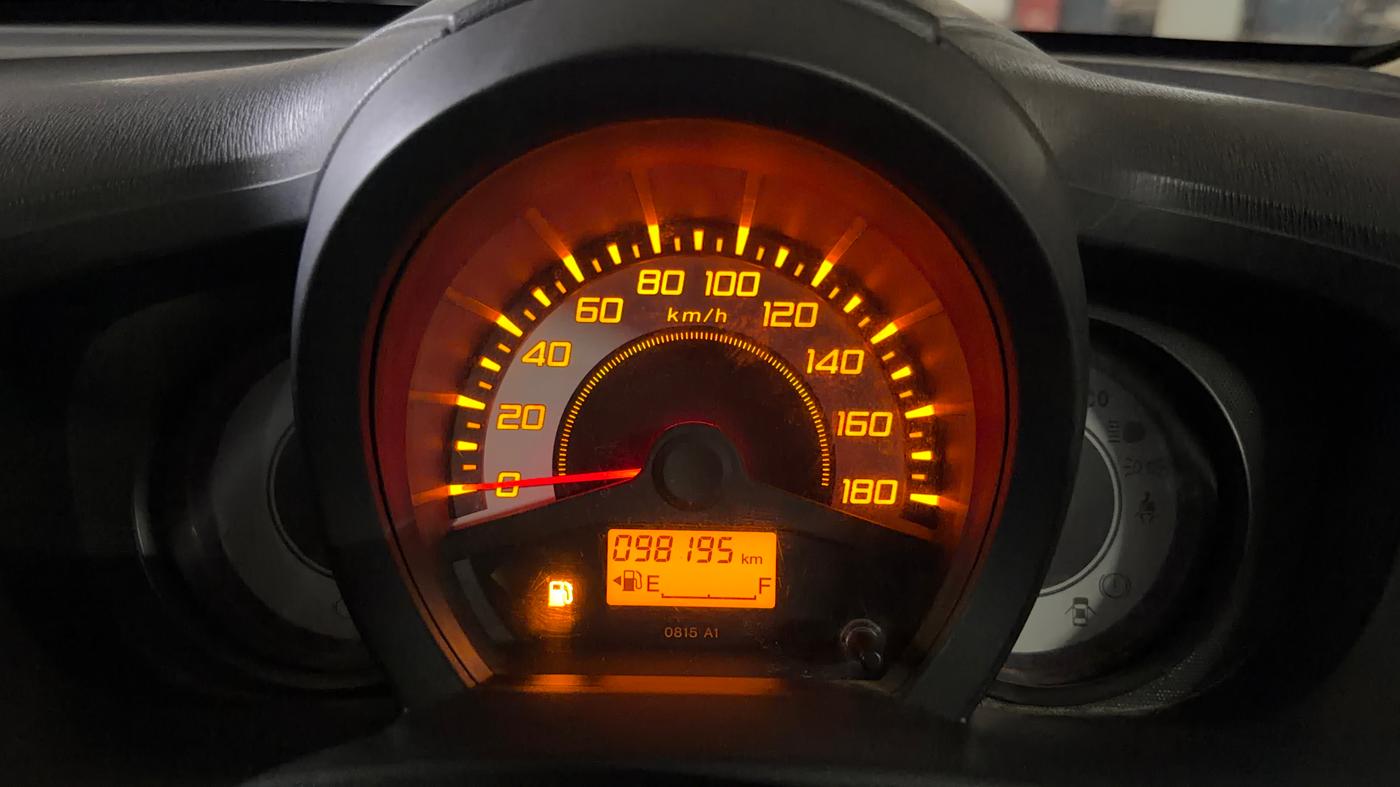2015 Honda Brio E MT, Petrol, Manual, 98,180 km, Odometer Image