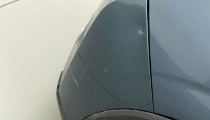 2019 Mahindra XUV300 W8 (O) 1.2 PETROL, Petrol, Manual, 69,558 km, Front bumper - Minor scratches