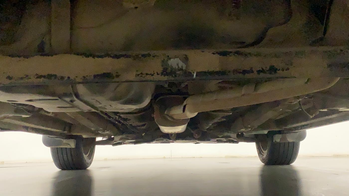2019 Mahindra XUV300 W8 (O) 1.2 PETROL, Petrol, Manual, 69,558 km, Rear Underbody