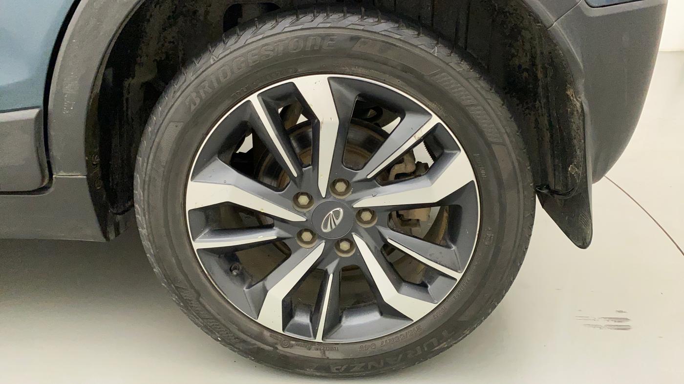 2019 Mahindra XUV300 W8 (O) 1.2 PETROL, Petrol, Manual, 69,558 km, Left Rear Wheel