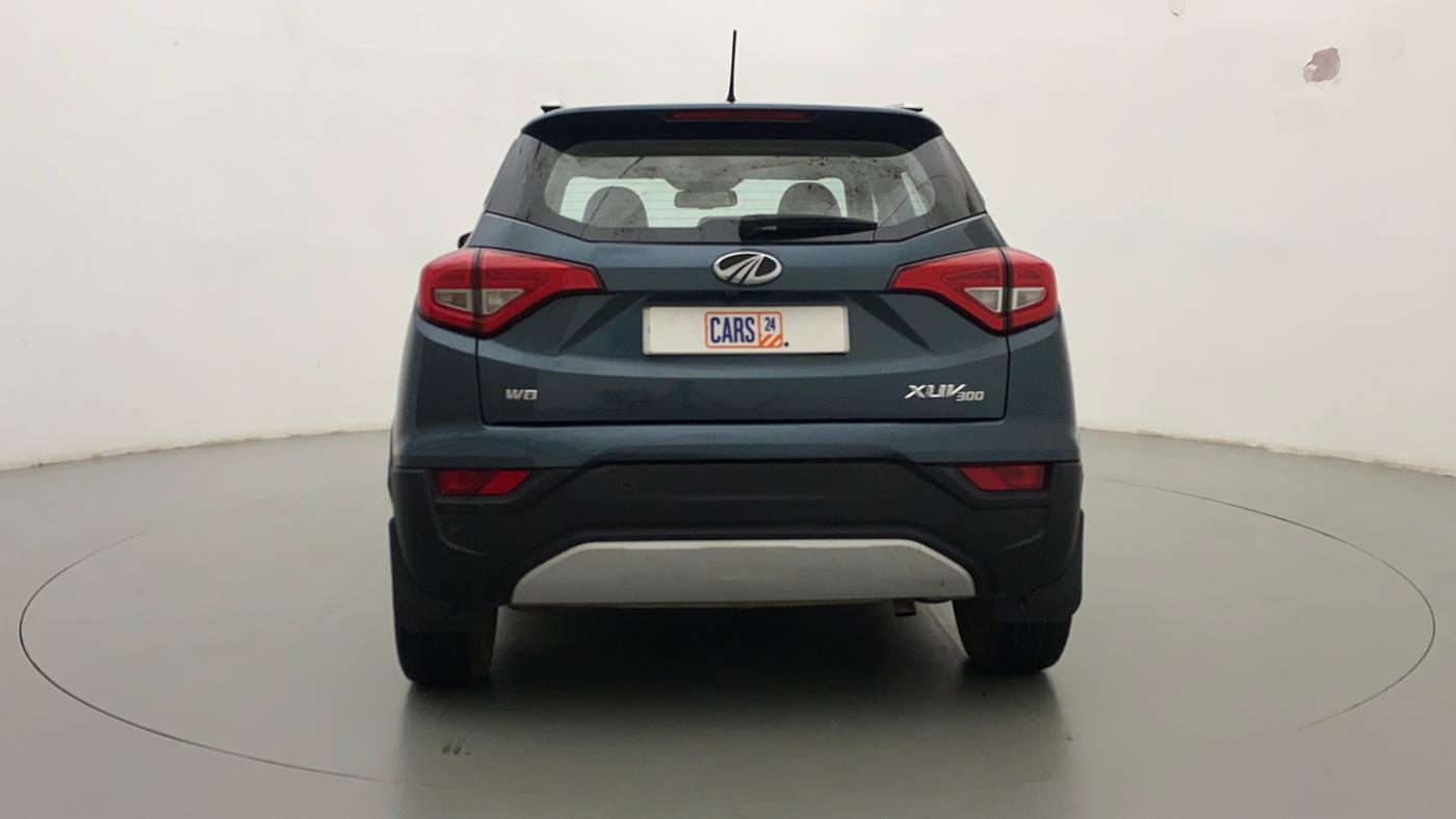 2019 Mahindra XUV300 W8 (O) 1.2 PETROL, Petrol, Manual, 69,558 km, Back/Rear