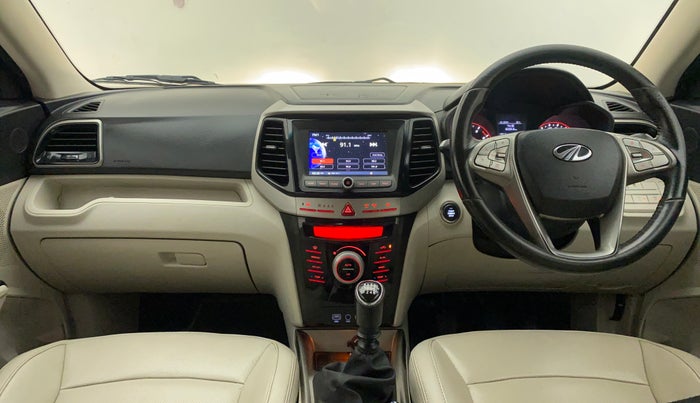 2019 Mahindra XUV300 W8 (O) 1.2 PETROL, Petrol, Manual, 69,558 km, Dashboard