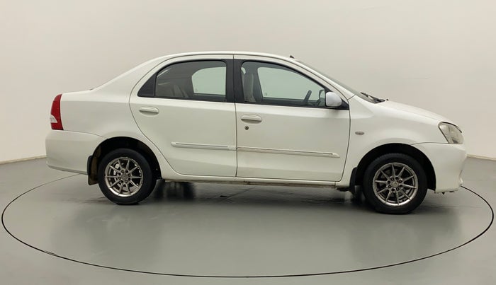 2011 Toyota Etios G, Petrol, Manual, 73,548 km, Right Side View