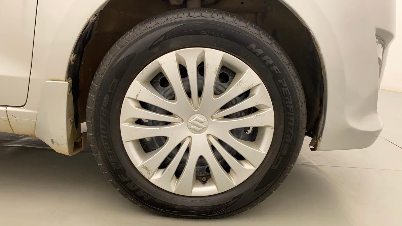 2012 Maruti Ertiga VDI, Diesel, Manual, 67,242 km, Right Front Wheel