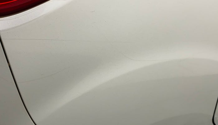 2012 Maruti Ertiga VDI, Diesel, Manual, 67,242 km, Right quarter panel - Minor scratches