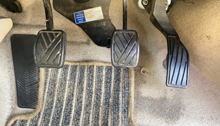 2015 Maruti Ciaz ZDI+ SHVS, Diesel, Manual, 64,541 km, Pedals