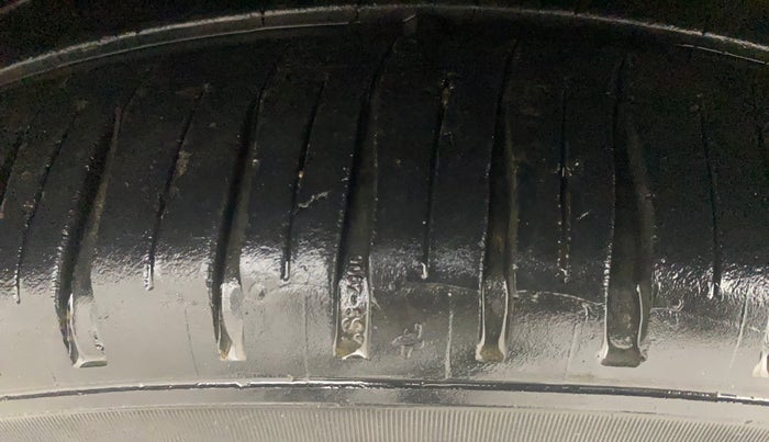 2015 Honda Jazz 1.2L I-VTEC V AT, Petrol, Automatic, 80,054 km, Left Front Tyre Tread