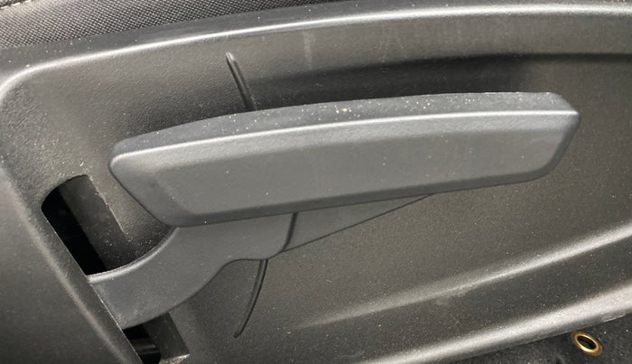 2025 Tata PUNCH Accomplished Plus (S) AMT, Petrol, Automatic, 8,487 km, Driver Side Adjustment Panel