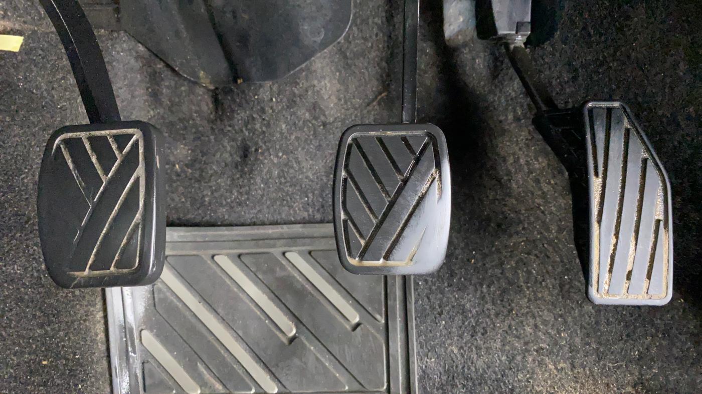 2018 Maruti Swift VXI D, Petrol, Manual, 94,328 km, Pedals