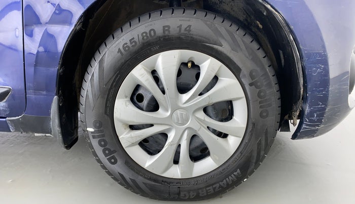 2018 Maruti Swift VXI D, Petrol, Manual, 94,328 km, Right Front Wheel