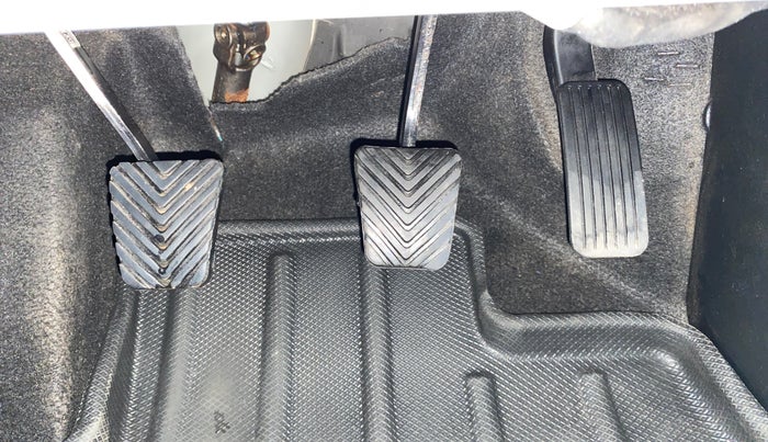 2020 KIA SELTOS HTX 1.5 PETROL, Petrol, Manual, 66,288 km, Pedals