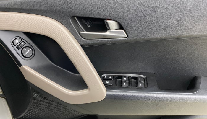 2016 Hyundai Creta SX PLUS 1.6 PETROL, Petrol, Manual, 41,937 km, Driver Side Door Panels Control