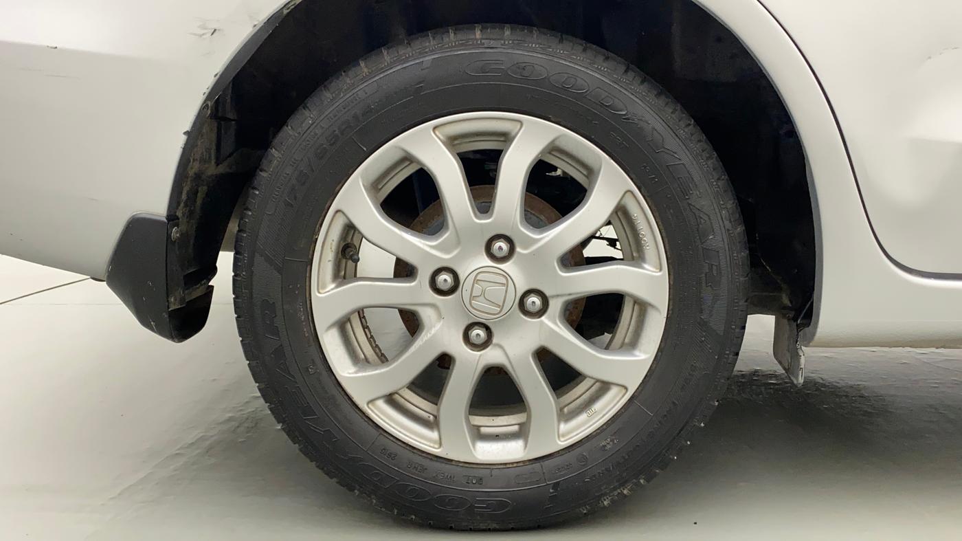 2015 Honda Amaze 1.2L I-VTEC VX, Petrol, Manual, 41,833 km, Right Rear Wheel