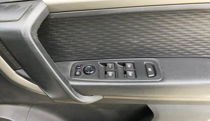 2022 Renault Kiger RXZ TURBO CVT, Petrol, Automatic, 10,345 km, Driver Side Door Panels Control