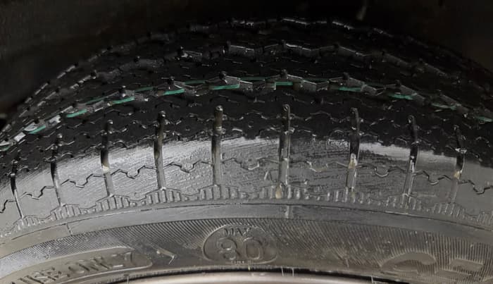 2021 Renault Kwid CLIMBER 1.0 AMT (O), Petrol, Automatic, 53,934 km, Left Rear Tyre Tread