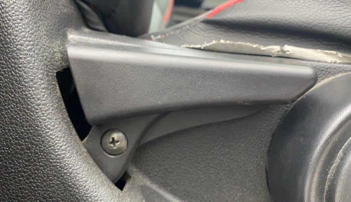 2019 Tata Tiago XZ PLUS PETROL, Petrol, Manual, 24,540 km, Driver Side Adjustment Panel