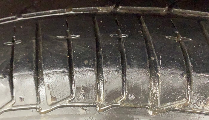 2019 Tata Tiago XZ PLUS PETROL, Petrol, Manual, 24,540 km, Left Rear Tyre Tread
