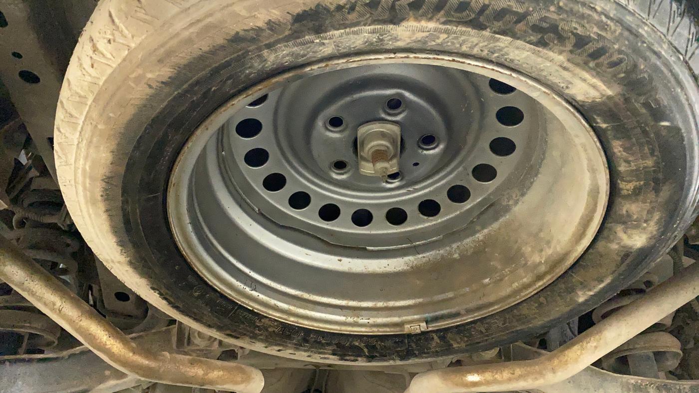 2019 Mahindra XUV500 W11 (O) AT, Diesel, Automatic, 52,460 km, Spare Tyre