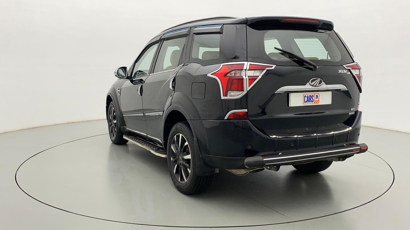 2019 Mahindra XUV500 W11 (O) AT, Diesel, Automatic, 52,460 km, Left Back Diagonal