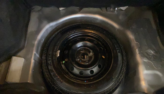 2015 Maruti Swift Dzire VXI, Petrol, Manual, 54,190 km, Spare Tyre