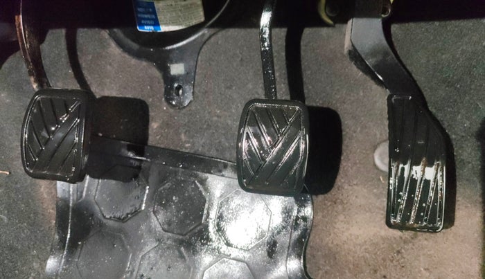 2013 Maruti Ritz ZXI, Petrol, Manual, 57,961 km, Pedals