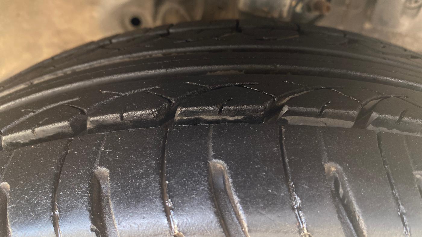 2013 Honda Amaze 1.5L I-DTEC S, Diesel, Manual, 55,585 km, Right Front Tyre Tread