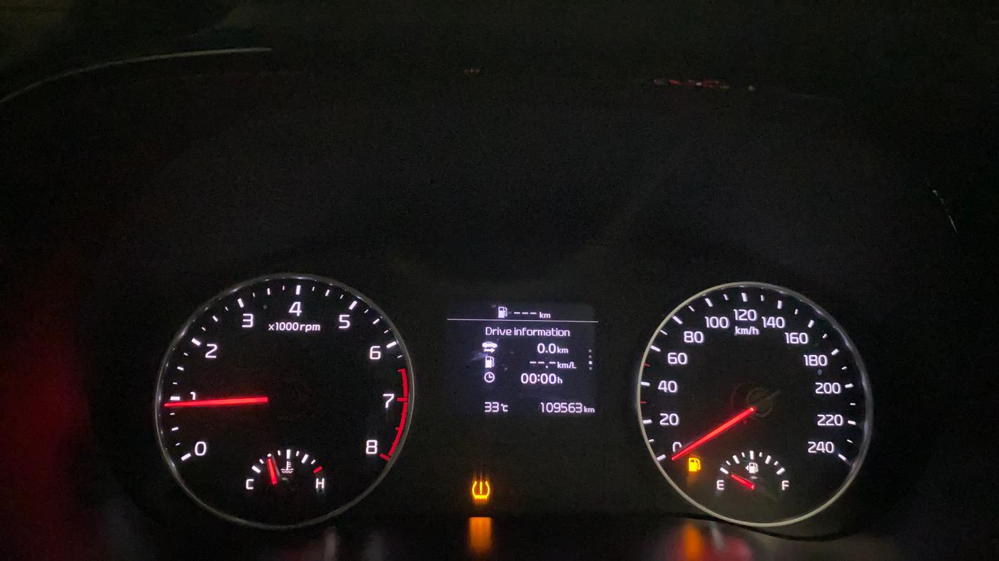 2021 KIA SELTOS HTX 1.5 PETROL, Petrol, Manual, 1,09,542 km, Odometer Image