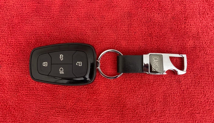 2021 Tata ALTROZ XZ PETROL, Petrol, Manual, 26,893 km, Key Close Up