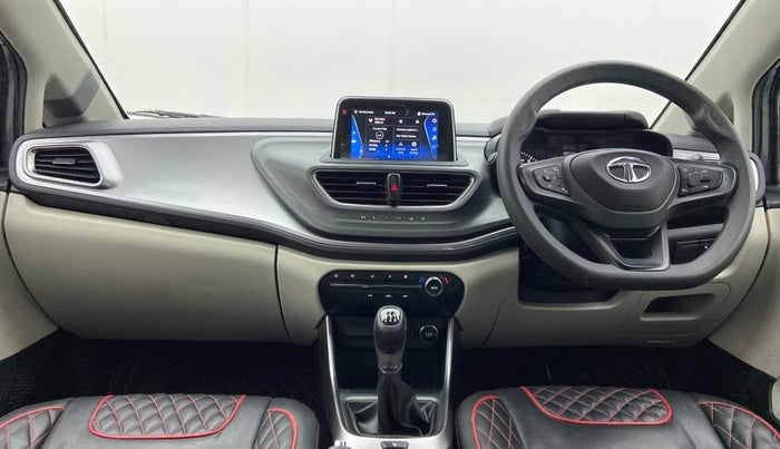 2021 Tata ALTROZ XZ PETROL, Petrol, Manual, 26,893 km, Dashboard