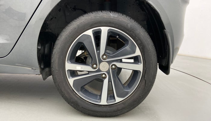 2021 Tata ALTROZ XZ PETROL, Petrol, Manual, 26,893 km, Left Rear Wheel