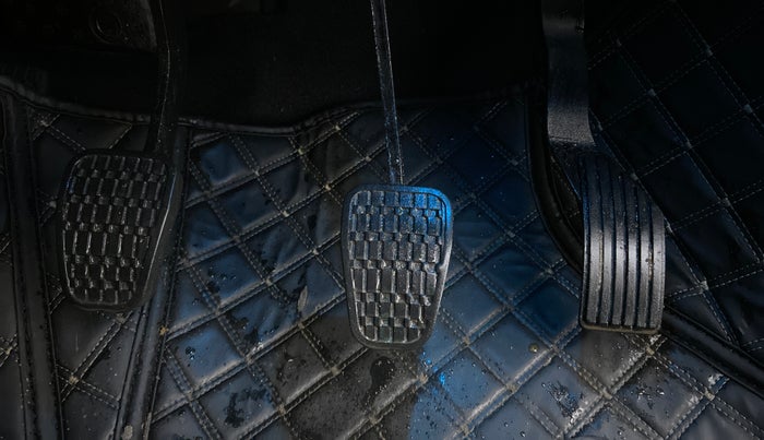 2021 Tata ALTROZ XZ PETROL, Petrol, Manual, 26,893 km, Pedals