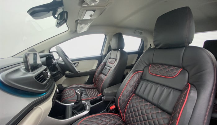 2021 Tata ALTROZ XZ PETROL, Petrol, Manual, 26,893 km, Right Side Front Door Cabin
