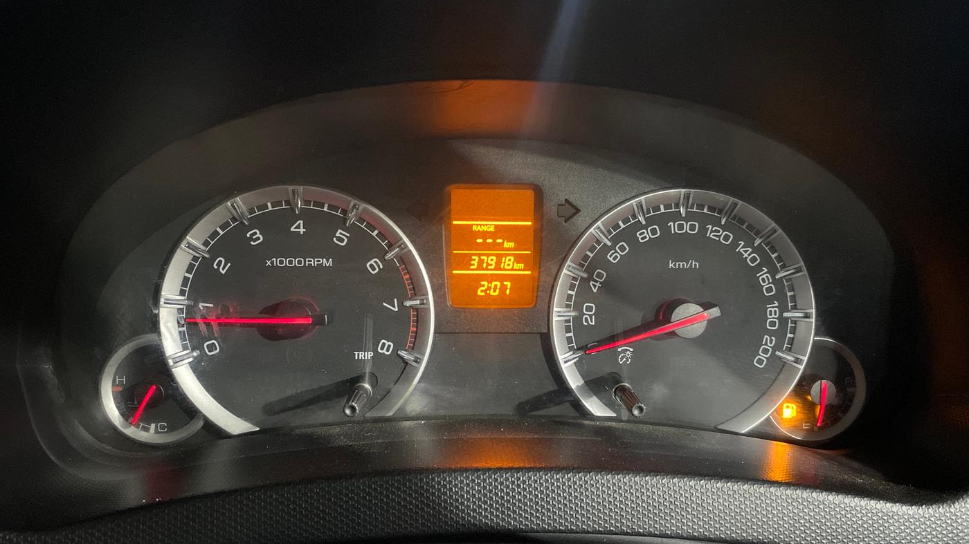 2013 Maruti Swift VXI, Petrol, Manual, 37,914 km, Odometer Image