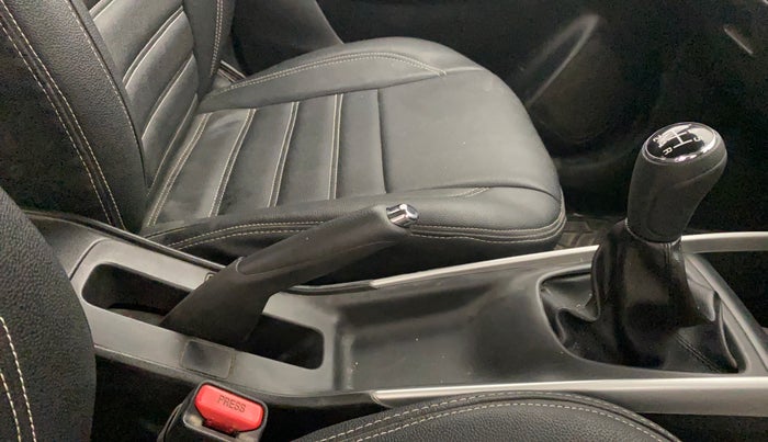 2016 Maruti Baleno DELTA PETROL 1.2, Petrol, Manual, 38,031 km, Gear Lever