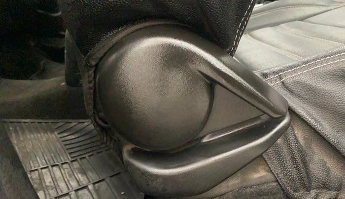 2016 Maruti Baleno DELTA PETROL 1.2, Petrol, Manual, 38,031 km, Driver Side Adjustment Panel