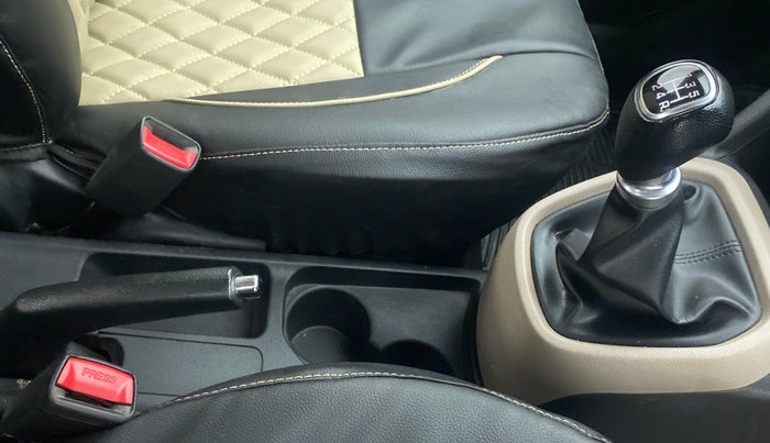 2018 Hyundai Grand i10 SPORTZ 1.2 KAPPA VTVT, Petrol, Manual, 55,531 km, Gear Lever