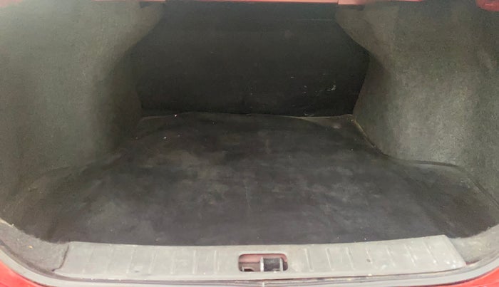 2013 Nissan Sunny XV DIESEL, Diesel, Manual, 1,20,954 km, Boot Inside